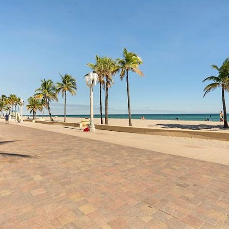 Walkabout 6 Suite On Hollywood Beach With Ocean Views Exterior photo
