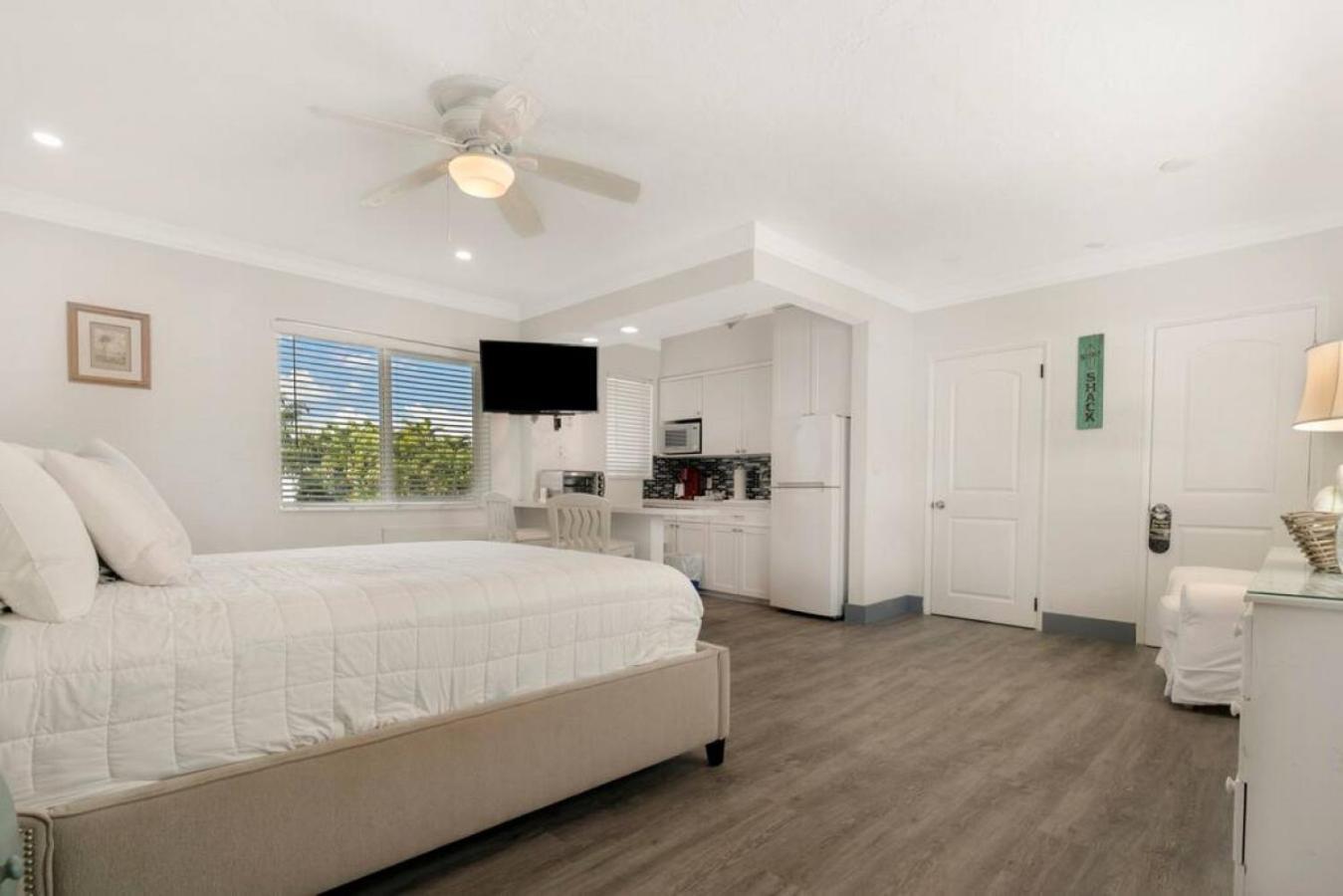 Walkabout 6 Suite On Hollywood Beach With Ocean Views Exterior photo