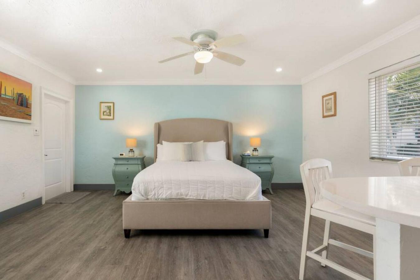 Walkabout 6 Suite On Hollywood Beach With Ocean Views Exterior photo