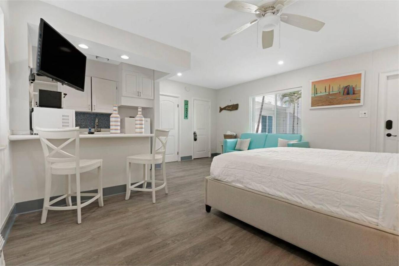 Walkabout 6 Suite On Hollywood Beach With Ocean Views Exterior photo
