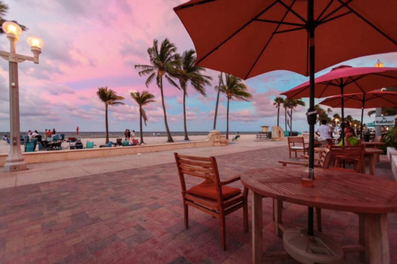 Walkabout 6 Suite On Hollywood Beach With Ocean Views Exterior photo