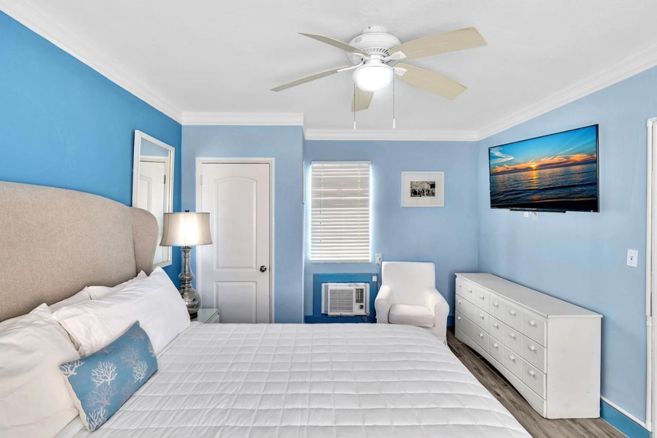 Walkabout 6 Suite On Hollywood Beach With Ocean Views Exterior photo